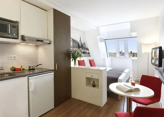 Citadines Montparnasse Aparthotel Parijs